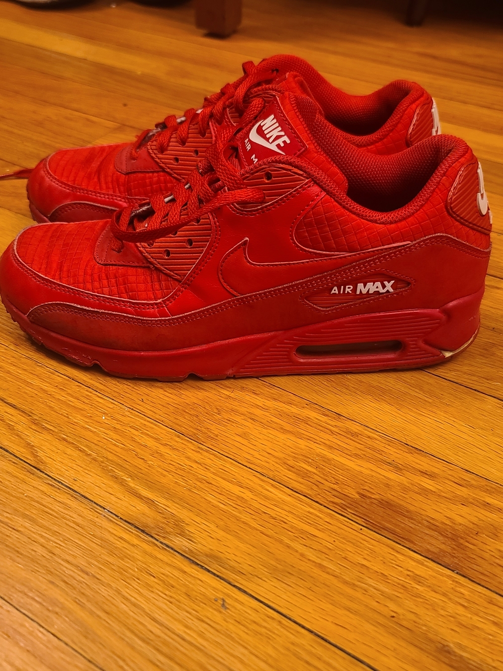 Nike Air Max 90 All-Red Sneakers